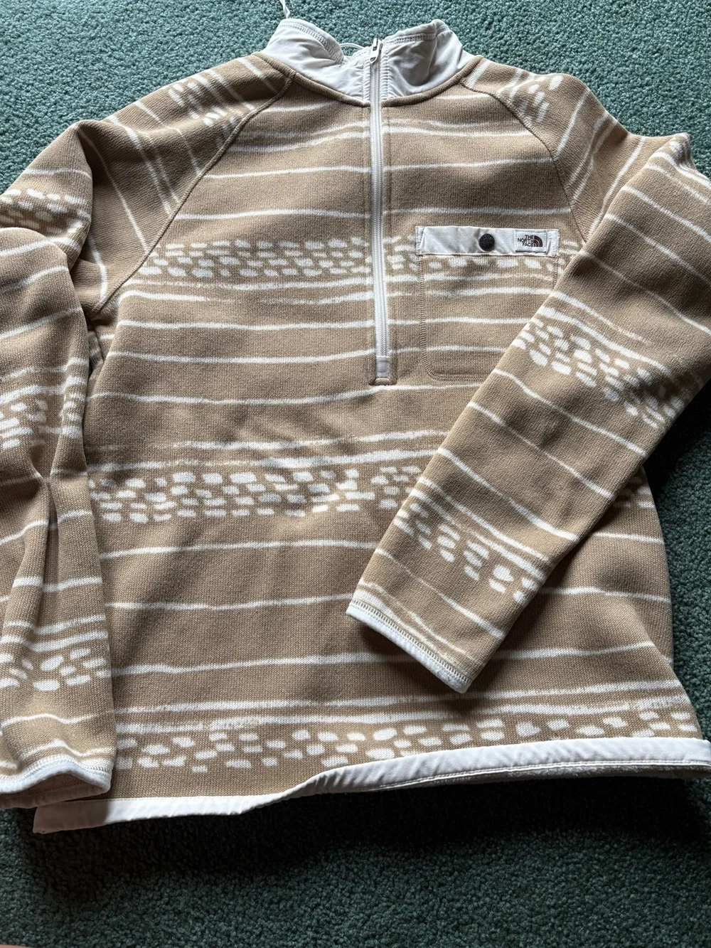 The North Face Men's Tan and White Patterned Half-Zip Fleece